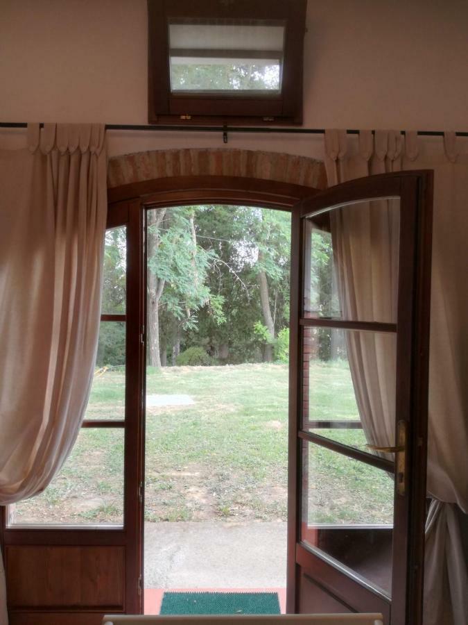 Tuscany Easy Holidays Apartment Capannoli Ngoại thất bức ảnh