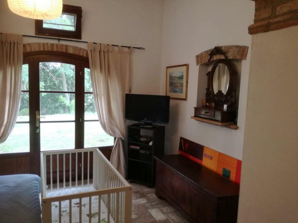 Tuscany Easy Holidays Apartment Capannoli Ngoại thất bức ảnh